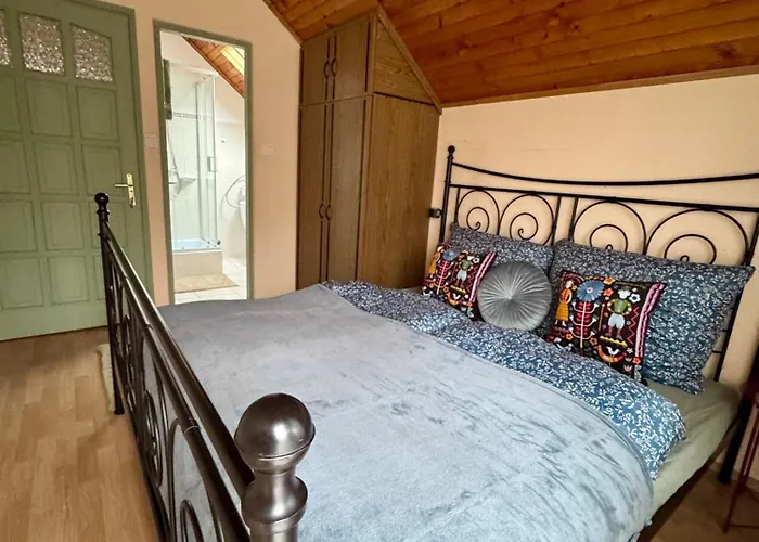 Kovacs Vendeghaz Apartament